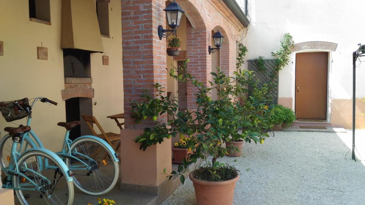 B&B Casa Manuela Мантуя Екстер'єр фото